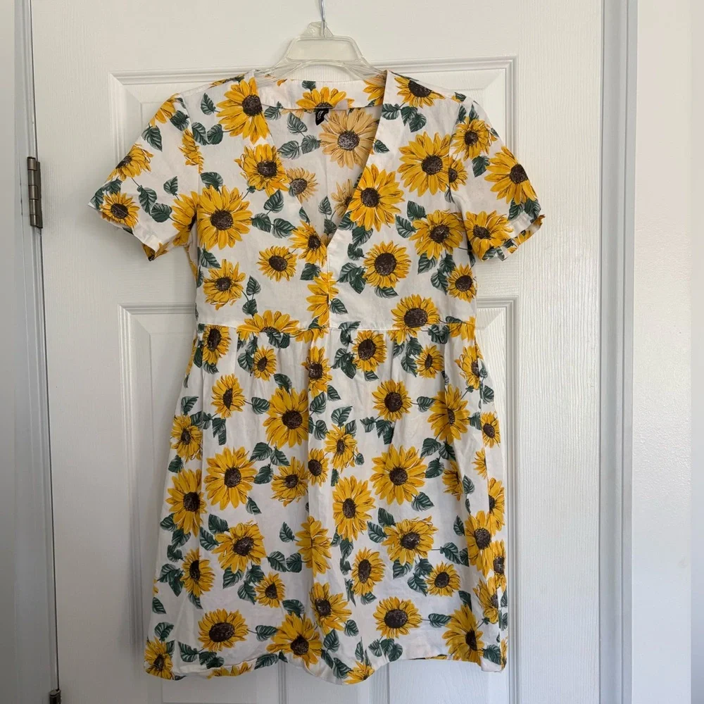 H&M DIVIDED WOMENS EMPIRE WAISTE SUNFLOWER BABYDOLL DRESS HIPPIE BOHO SIZE XS - Picture 1 of 6